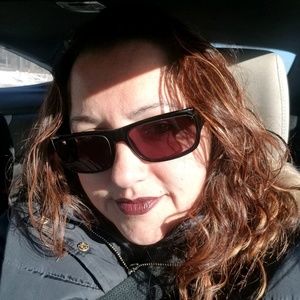Meet your Posher, Gaby